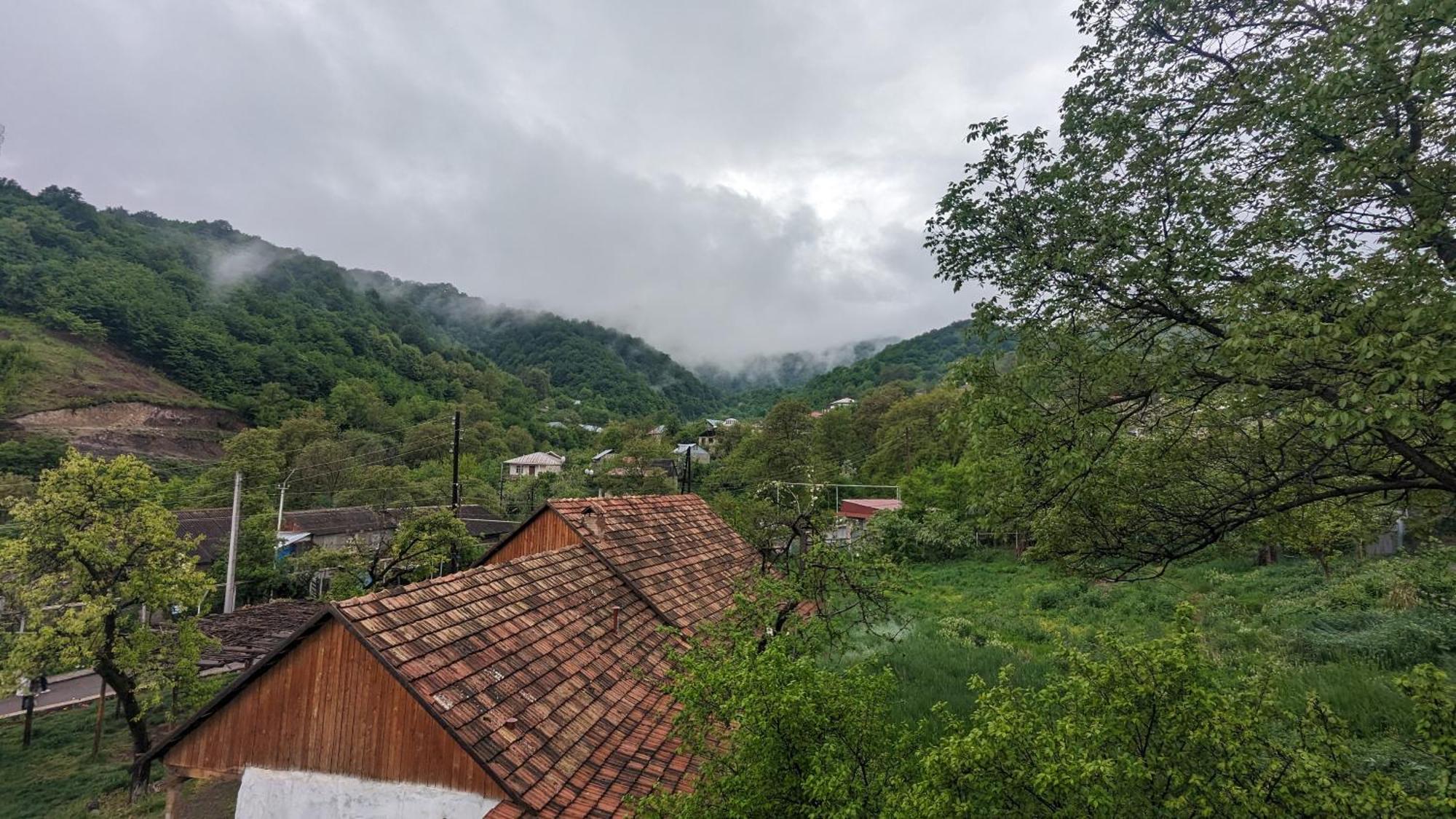Hotel Arevi Gosh Экстерьер фото