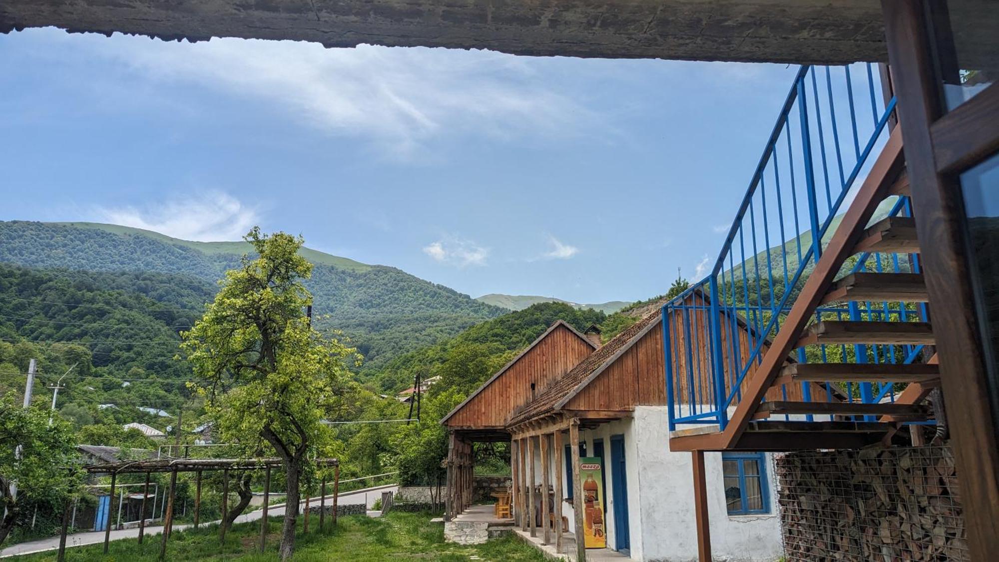 Hotel Arevi Gosh Экстерьер фото